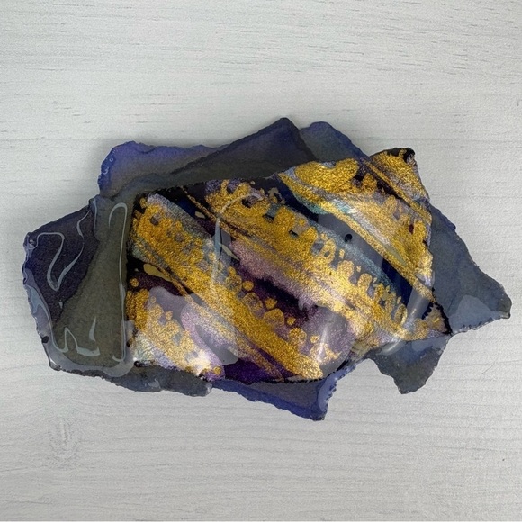 Vintage‎ 90s Postmodern Brooches Pins Set of 2 Handmade Paper Mache Acrylic - Picture 10 of 17